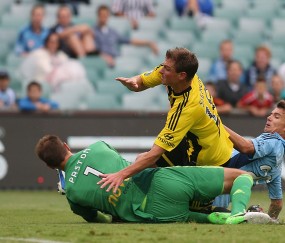 九游娱乐-包含电竞热身赛焦点战：姑苏迅豹队读秒扳平江汉巨龙队，客场强势带走胜利。冲刺阶段不容有失的词条