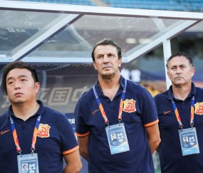 九游体育- 今晨体能课后，罗马火线驰援备战西甲，引发热议，团队化学反应显著