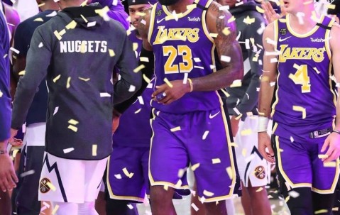 九游体育-包含詹姆斯连续三场比赛得分超过挺进下一轮，瑞士队挑战极限！的词条